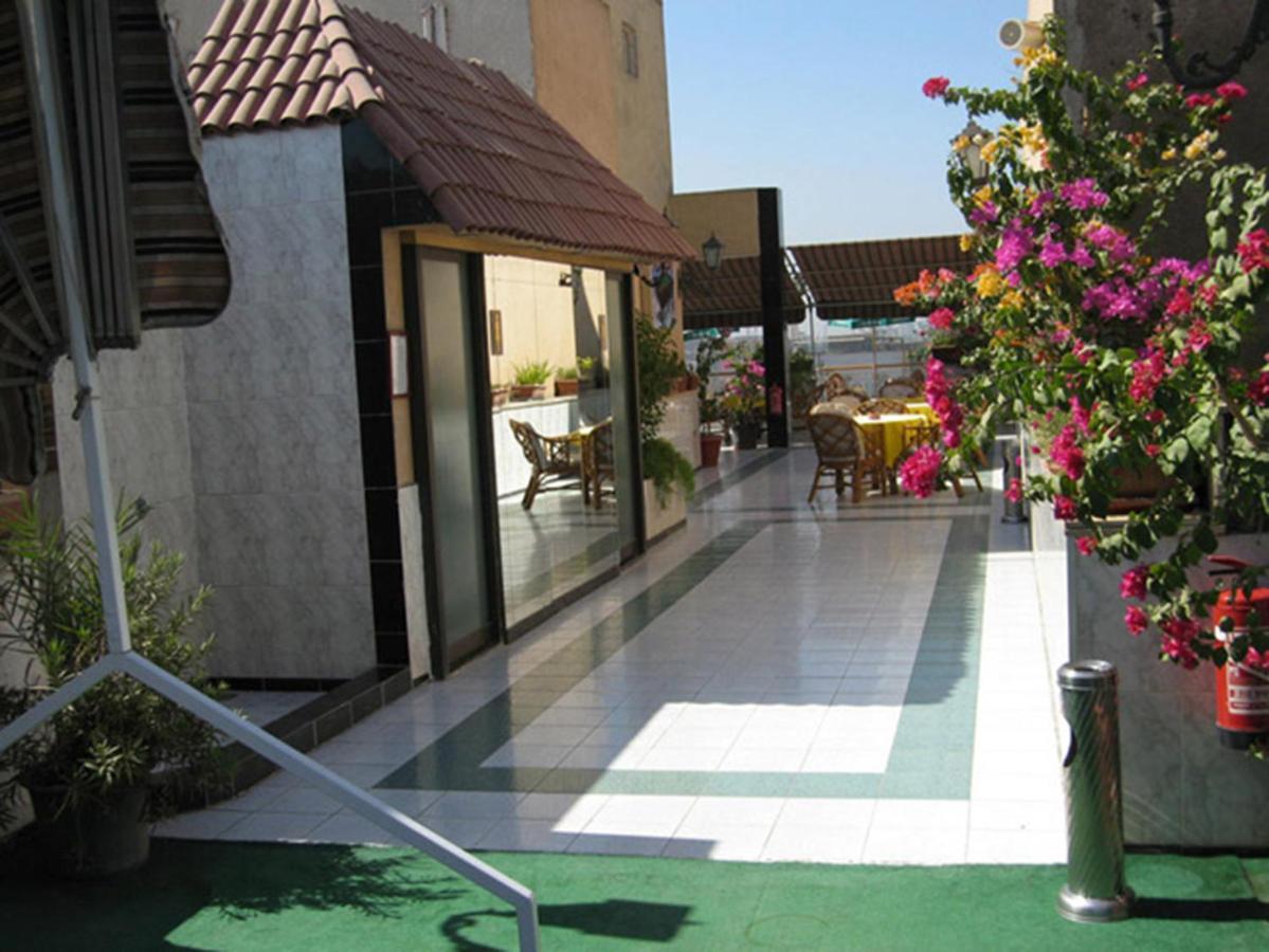 Philippe Luxor Hotel Exteriör bild